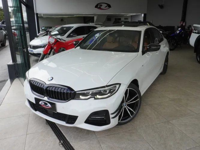 BMW 320I A 2.0 TB M Sport Activeflex 16V 4P 2021