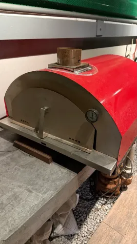 Forno pizza a lenha