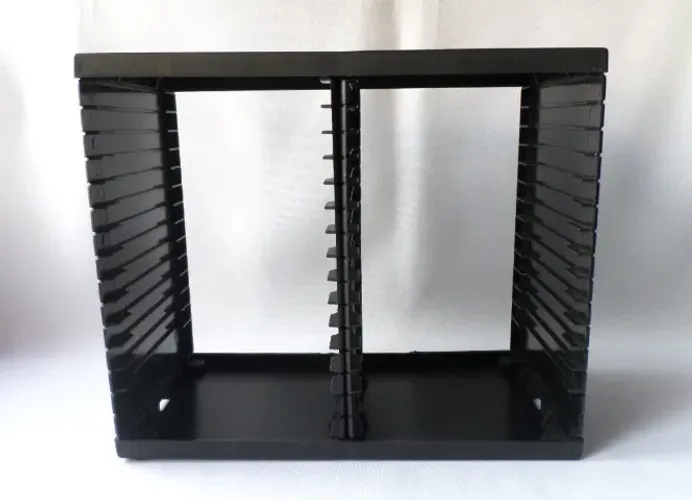 Porta CD Organizador P/ 30 CDs em PVC Preto - P/ Mesa - Usado 