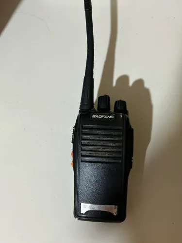 Rádio comunicador bf-777s