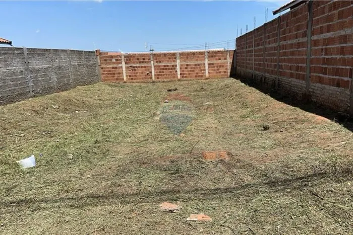Terreno à Venda! em Lins: 200 m²