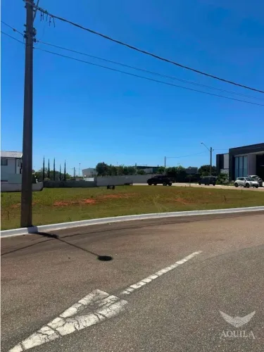 TERRENO À VENDA - PLANO - 673 M² - CONDOMÍNIO EVIDENCE - ARAÇOIABA DA SERRA/SP