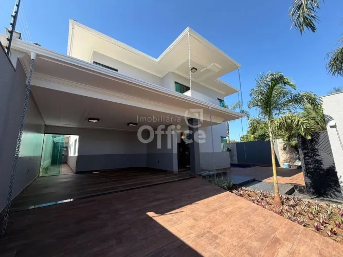Sobrado com 4 dormitórios à venda, 333 m² por R$ 1.990.000,00 - Anápolis City - Anápolis/G