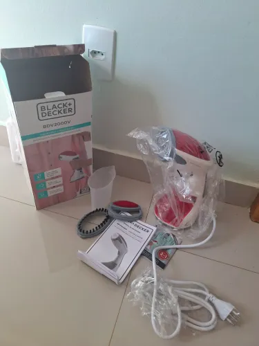 Vaporizador de roupas Black Decker BDV2000V