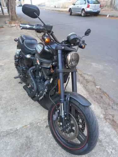 Harley davidson xr1200x 
