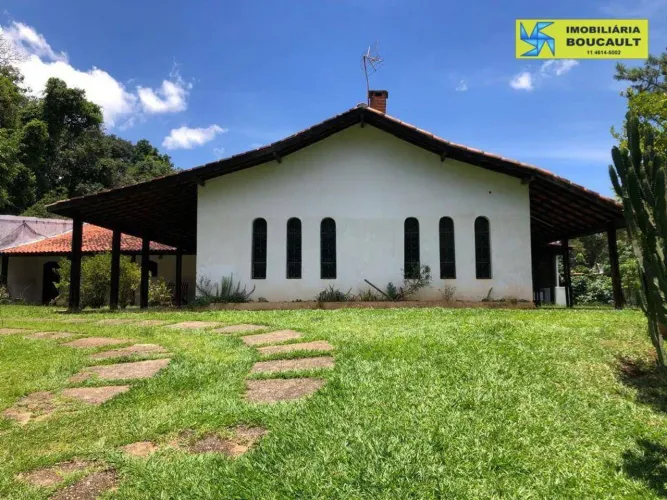 Chácara à Venda | 4 Dorms, 2 Suítes, Piscina, Lareira | Condomínio Rincão  Cotia/SP