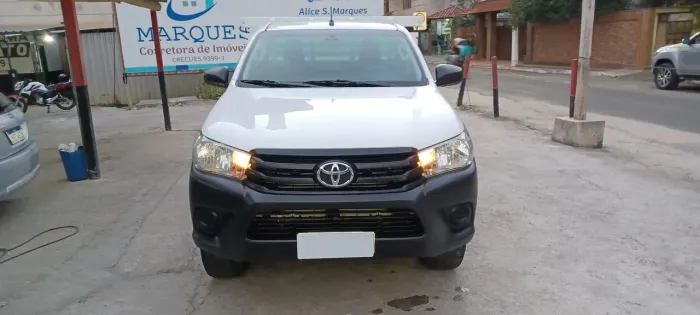 Toyota Hilux CS 4X4 2.8 TDI Diesel Mec. 2021