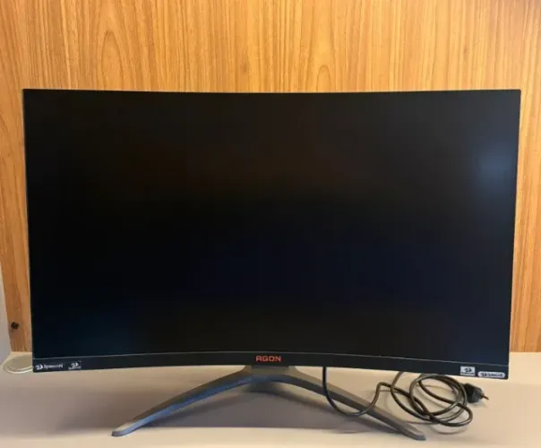 Monitor AOC Agon 31.5 165hz FULL HD