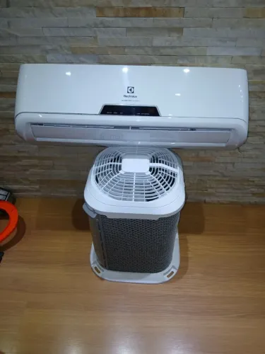 Ar condicionado 