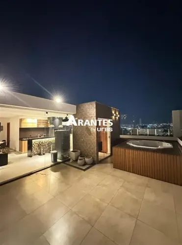 Apartamento Cobertura com 130,63m² 4 quartos à venda no Tubalina