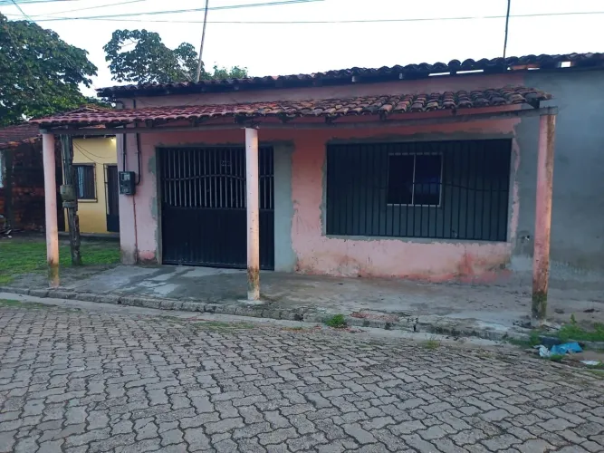 CASA EM COLARES - IMPERDÍVEL