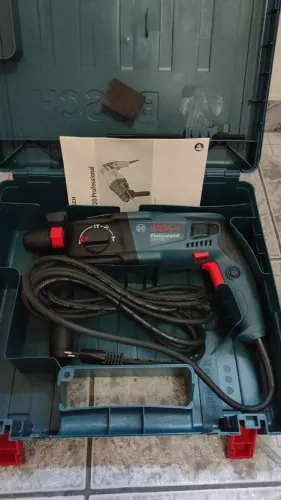 Bosch Martelete Perfurador Rompedor GBH 220 - NOVO