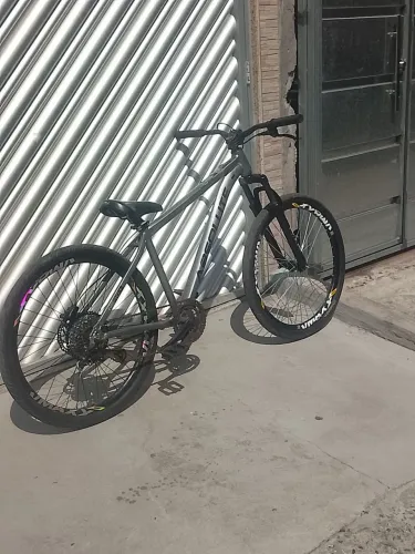 Bicicleta absolute Nero 5