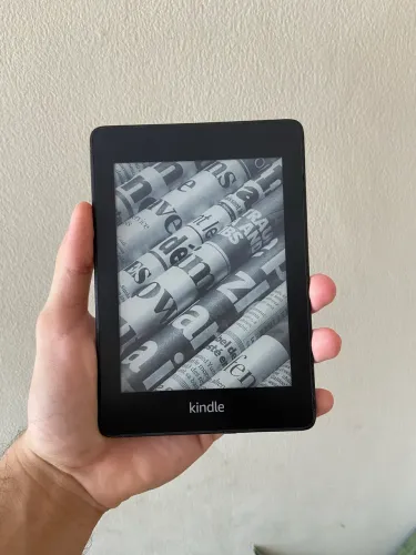 Kindle Paperwhite 10ª Geração 6GB - Leitura Confortável em Qualquer Lugar