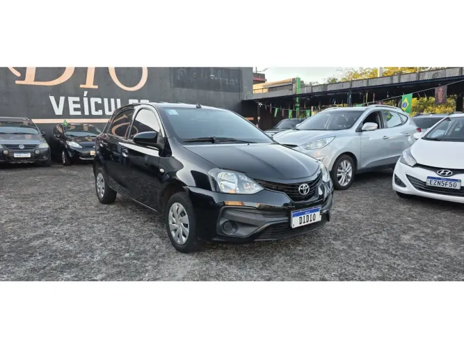 Toyota Etios X 1.3 Flex 16V 5P Mec. 2020