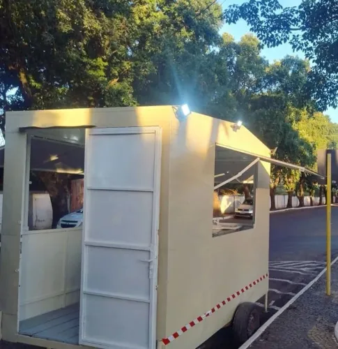 Food Trailer Impecável Documentado
