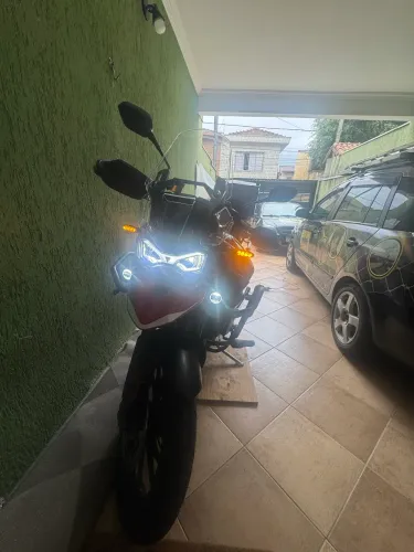 Tiger 900 GT pró km 3.602 moto de garagem único dono