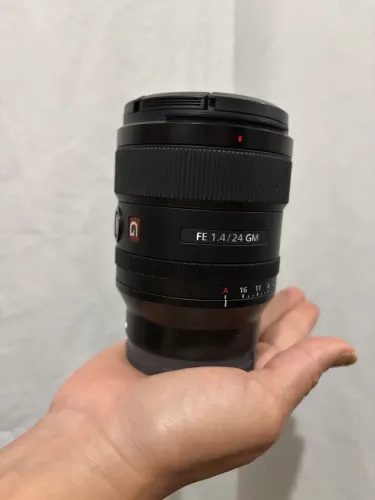 Lente Sony 24mm 1.4G