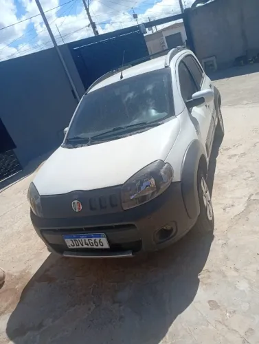 Fiat Uno WAY Celeb. 1.0 EVO Fire Flex 8V 5P 2013