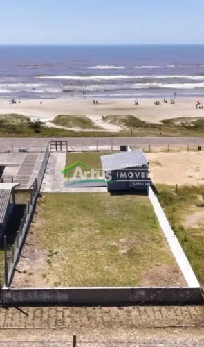 TERRENO PRÓXIMO AO MAR