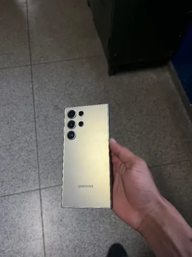 S24 ultra NOVO, troco por iphone 15 pro