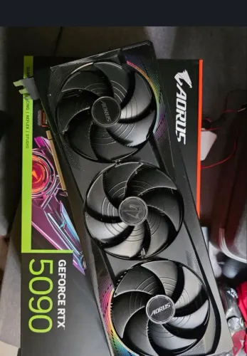 ? GIGABYTE RTX 5090 AORUS MASTER 32GB ? MONSTRO DE PERFORMANCE!