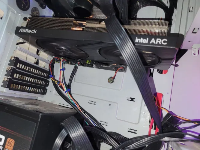 Intel Arc A750 Asrock Challenger 8GB
