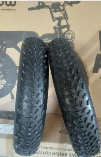 Vendo 2 Pneus Aro 20...para bicicleta elétrica Novo. V 20 Pró)V 20 40 Pró ( 200,00 cada)!