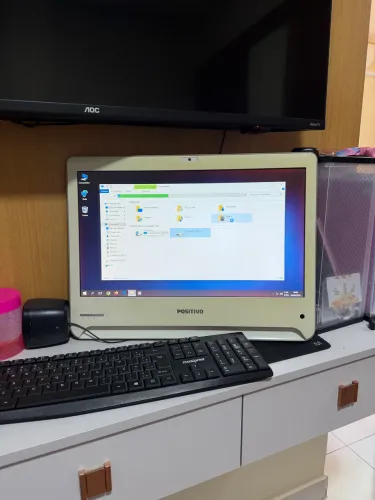 Computador Positivo