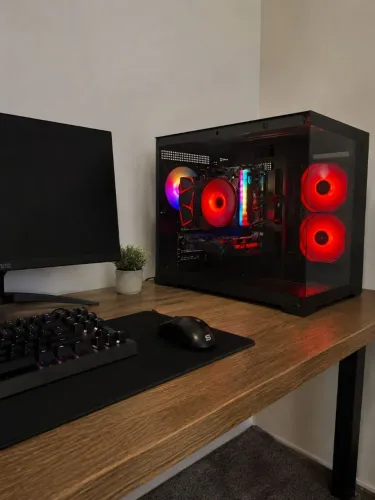 PC GAMER RYZEN 5 5600XT / 16GB RAM / GTX 1660 SUPER / SSD / NOVO