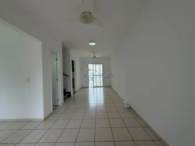 Casa sobrado de 103m² com 03 quartos à venda em condominio - Vila do Golfe