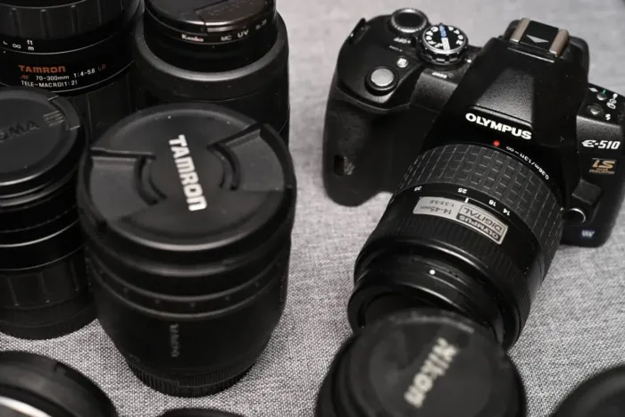 Câmaras fotográficas variadas
