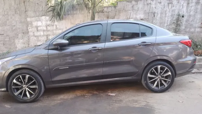 Fiat Cronos Drive 1.3 8V Flex 2020