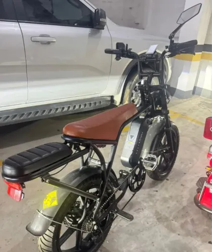 Vendo uma bicicleta elétrica V8