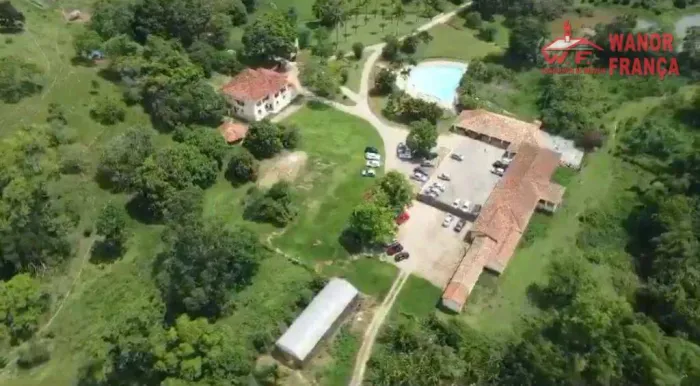 Fazenda com 10 dormitórios à venda, 3342000 m² por R$ 17.000.000,00 - Guaratingueta - Guar