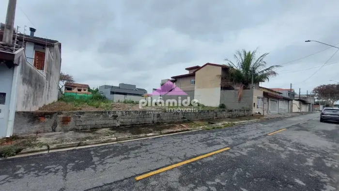 2 Terrenos à Venda com 250m² cada - Pronto para você construir no Villa Branca em Jacareí
