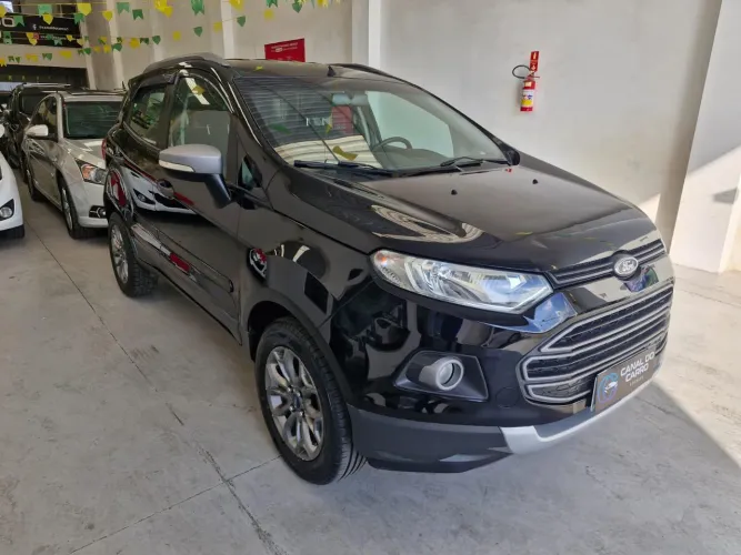 Ford Ecosport Freestyle 1.6 16V Flex 5P 2014