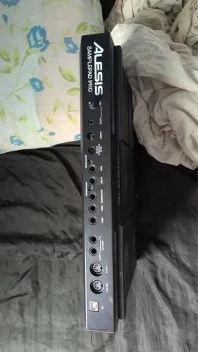 ALESIS SAMPLE PAD PRO 8
