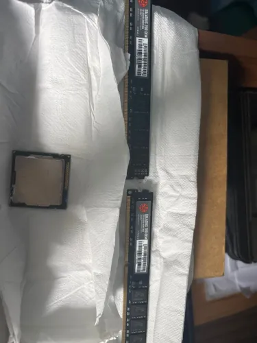 Par de memórias RAM 2x8GB DDR3