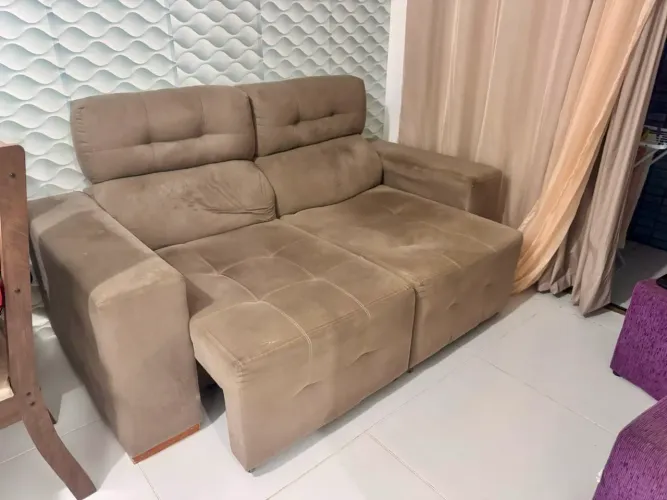 Sofá retrátil