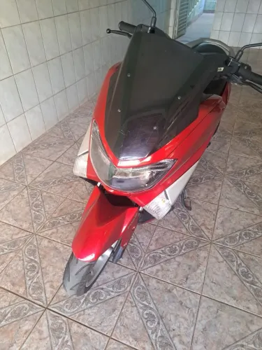 Moto Yamaha Nmax