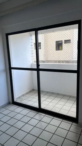 Vendo porta de Vidro completa 1,95L x 2,00A
