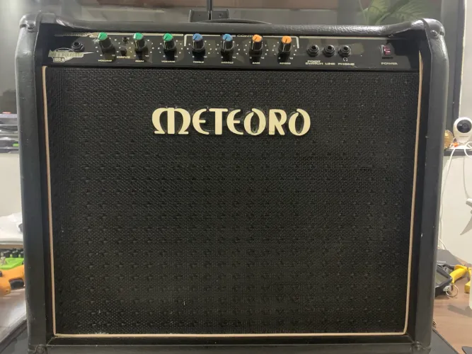 Amplificador Meteoro Nitrus g 100 watts guitarra