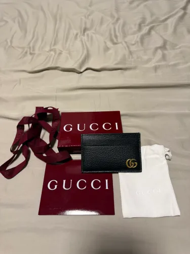 Porta cartão gucci preto 