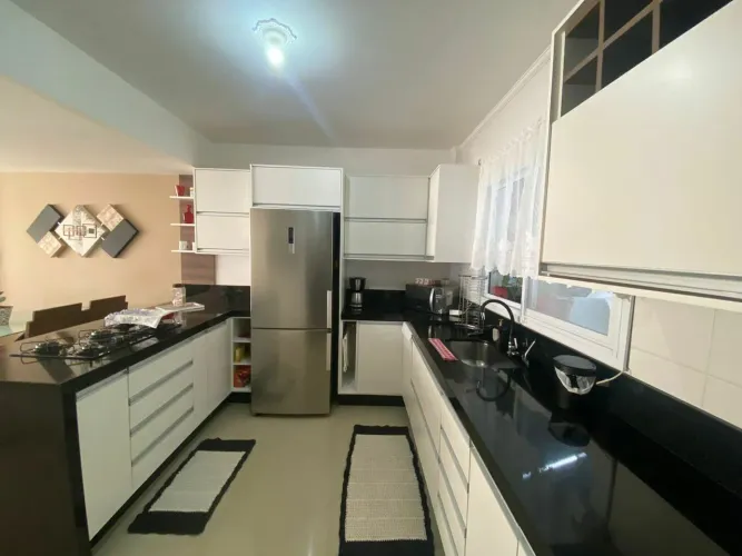 Casa de condomínio em Rua Jaçana - Maitinga - Bertioga/SP