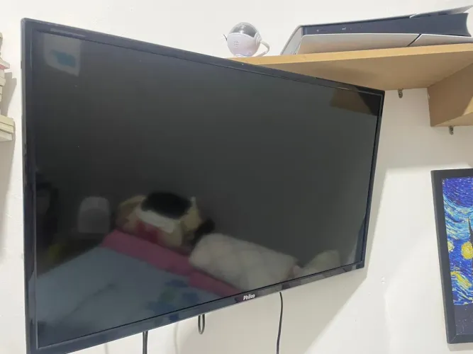 TV PHILCO [NÃO É SMART]