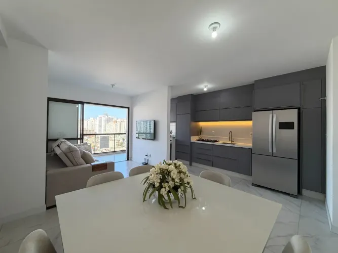 CR/Apartamento de 02 dormitórios, 01 suíte, semimobiliado, à venda, 83 m², Kobrasol - São