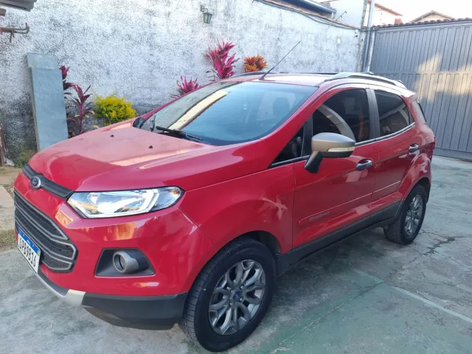 Ford Ecosport Freestyle 1.6 16V Flex 5P 2013