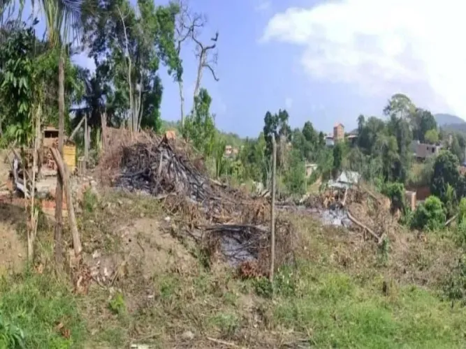 Terreno à venda, 1346 m² por R$ 99.900,00 - Bambuí - Maricá/RJ