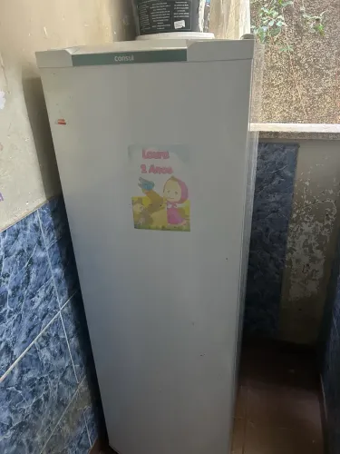 Vendo geladeira em ótimo estado